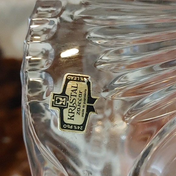 Pinwheel Montpellier Collection Pitcher - Picture 8 of 10